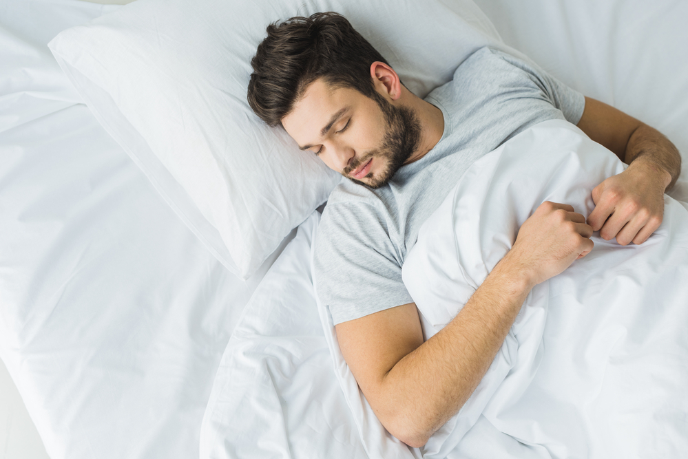 How to sleep with broken ribs - Sleep on Your Back